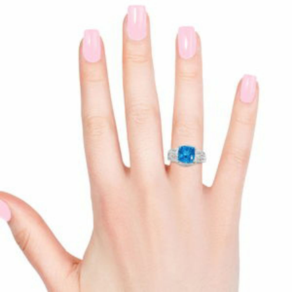 NWT-ROYAL BLUE QUARTZ RING - Picture 5 of 5